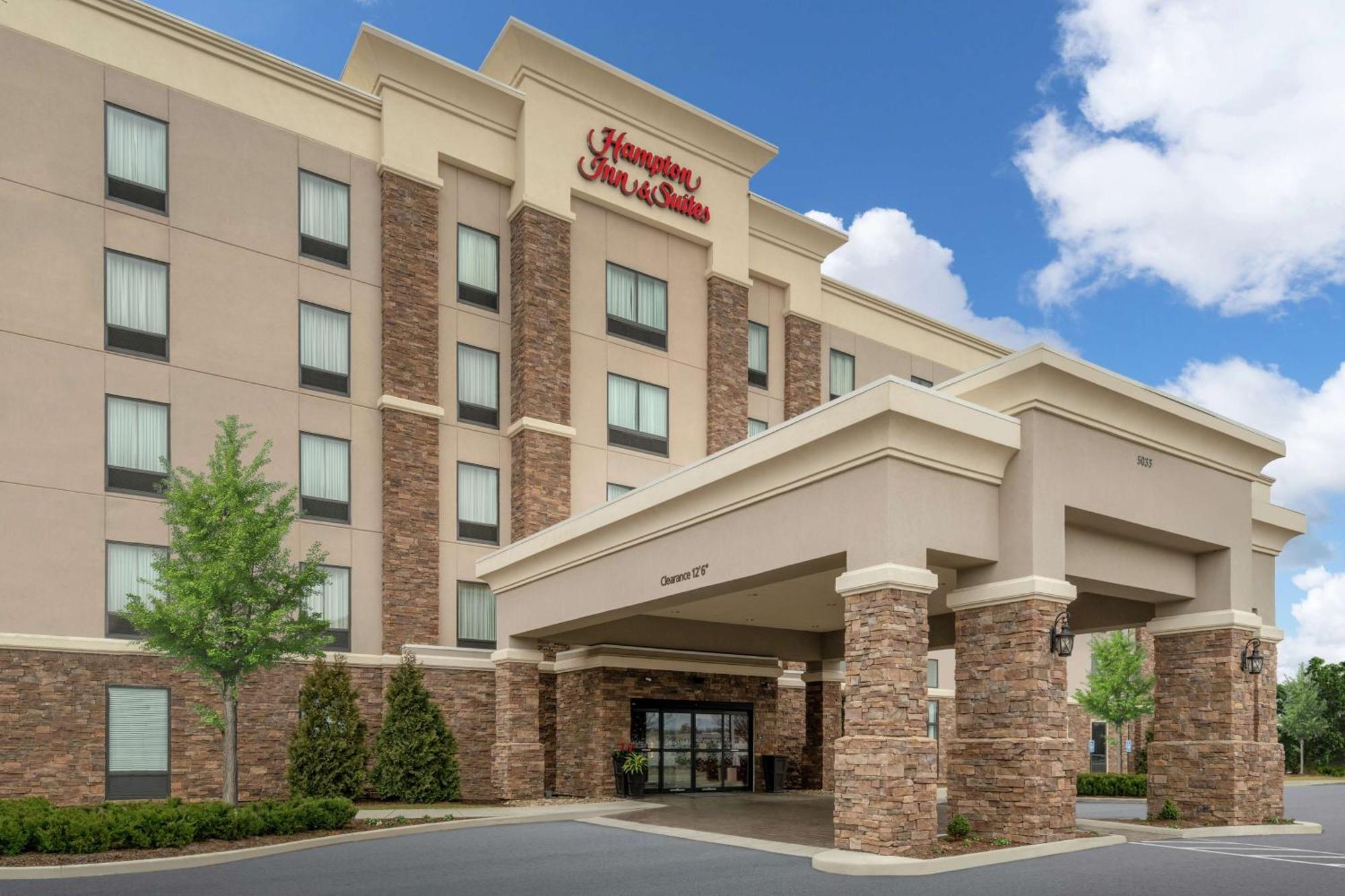 Hampton Inn And Suites Roanoke Airport/Valley View Mall Exterior foto